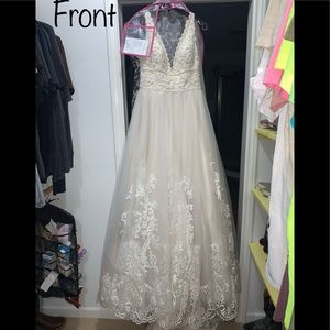 Stunning Wedding Dress